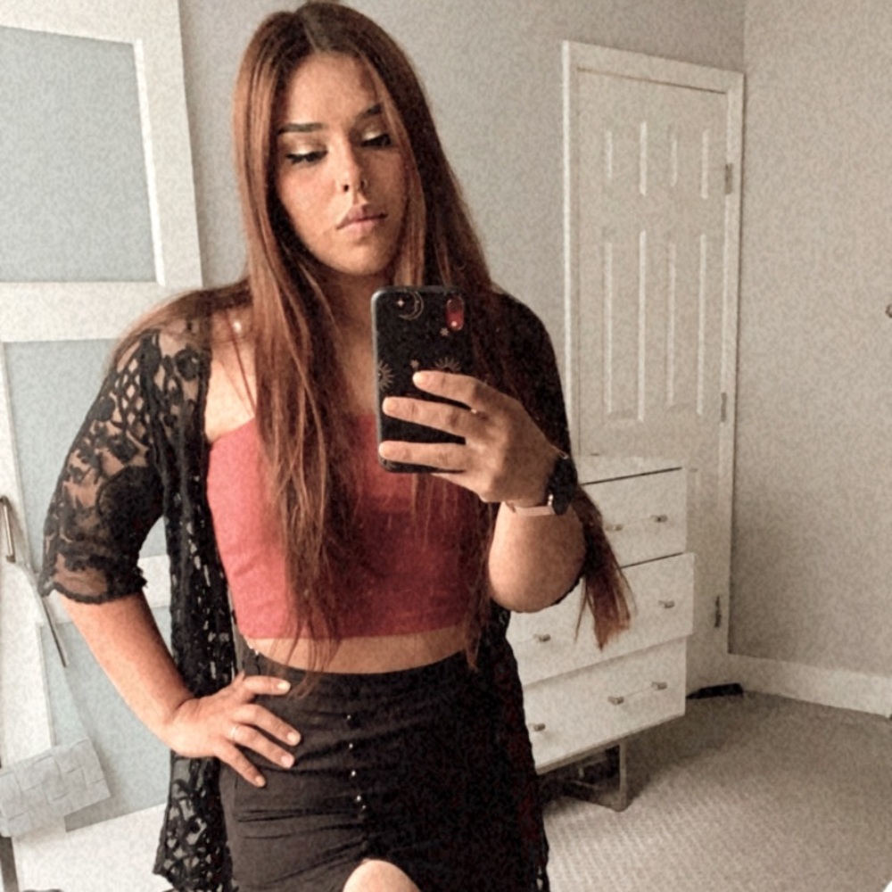 Meet your Posher, Carmen